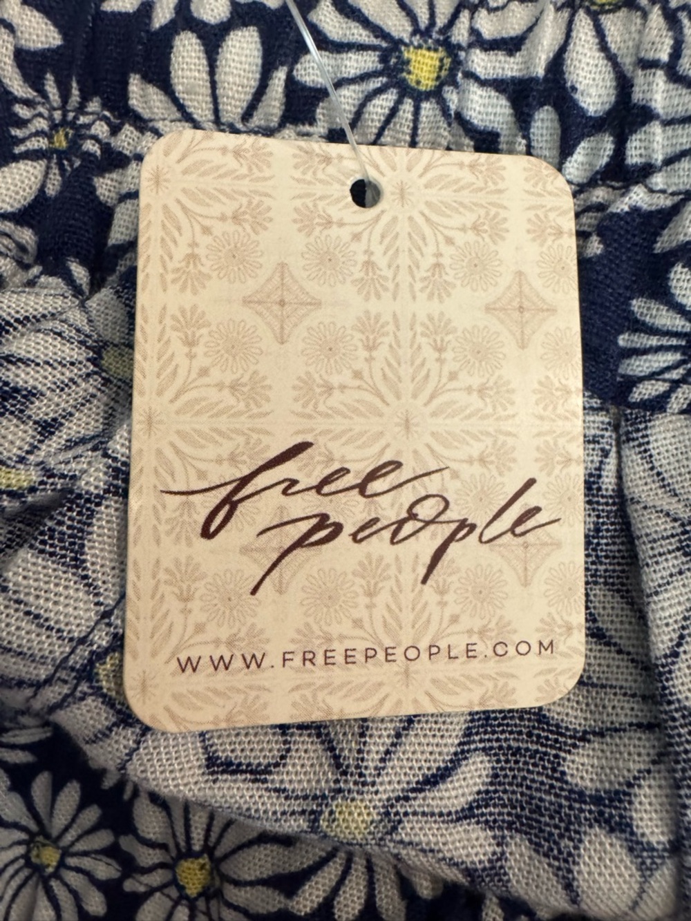 FREE PEOPLE Offbeat Printed Pull-On Shorts - Picture 8 of 14